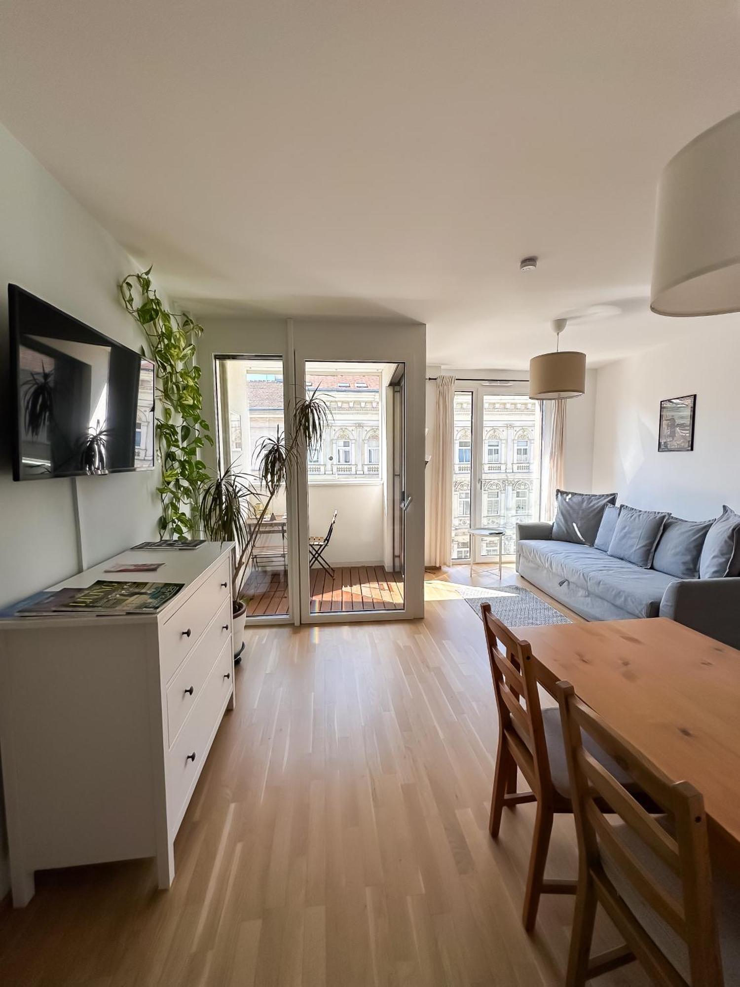 Vienna Sunny Side Up Apartments Ngoại thất bức ảnh