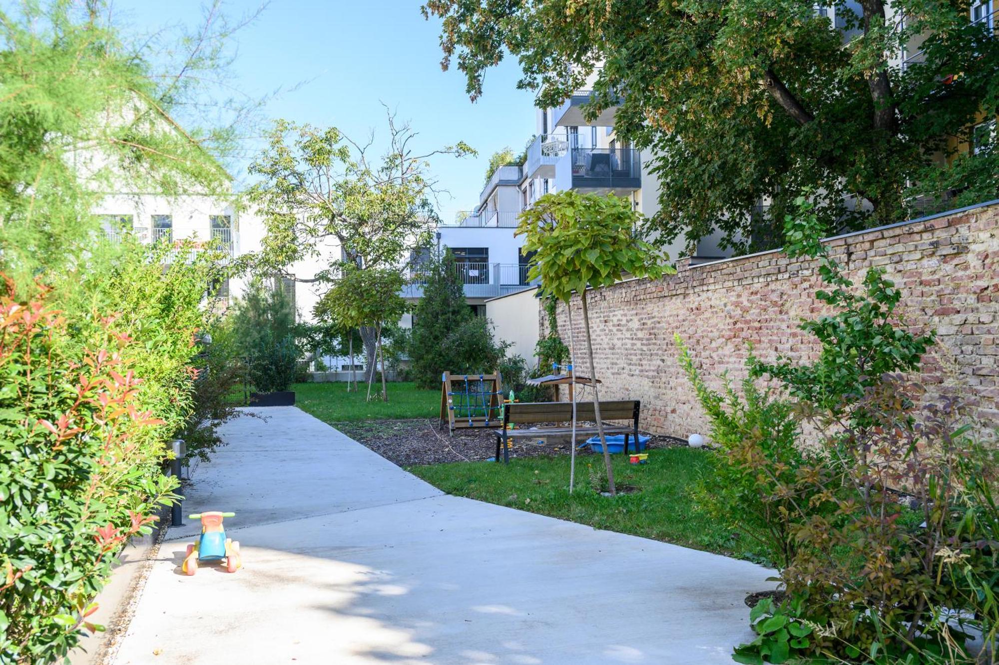 Vienna Sunny Side Up Apartments Ngoại thất bức ảnh